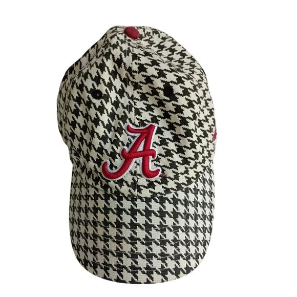 Nike University of Alabama Crimson Tide Houndstooth Adjustable Hat - Picture 1 of 10